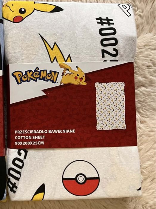 Zestaw pokèmon pizama szlafrok 110/116