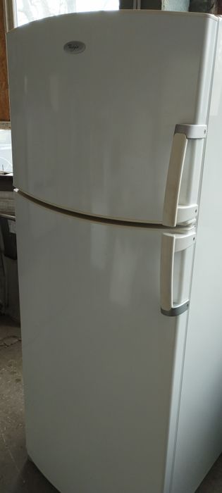 Продам холодильник Whirlpool No Frost