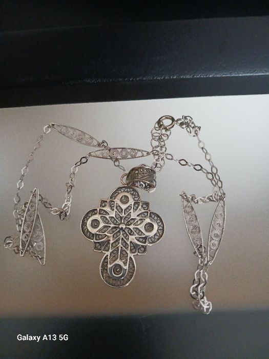 Volta de prata fina completamente novo