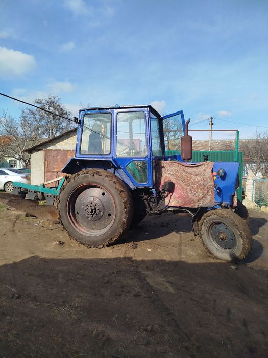 Продам трактор юмз
