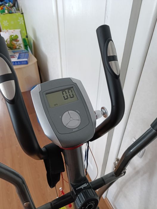 Продам орбитрек Coden