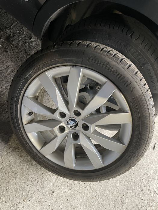 Sprzedam koła zimowe  z oponami Continental 2023r R 17  5x112  skoda audi seat VW