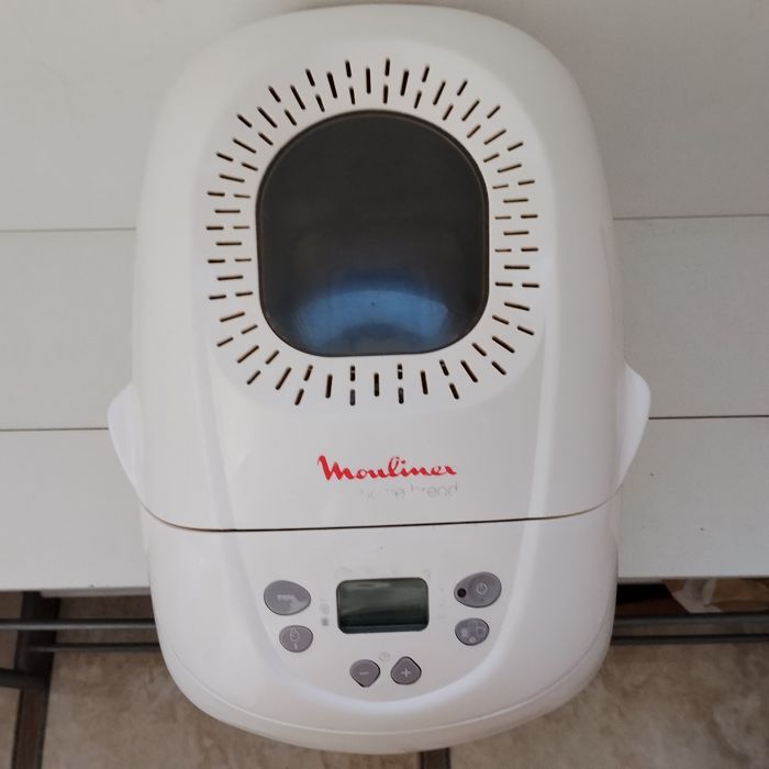 Хлібопічка Moulinex модель 573905  860W