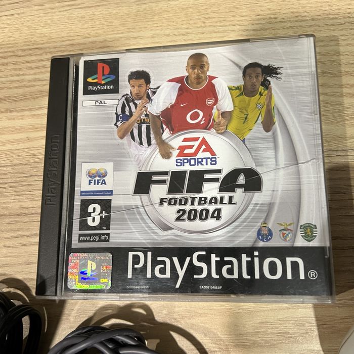 Playstation 1 PS1 PSOne + Fifa 2004