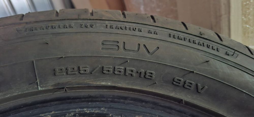 Автошини Dunlop Sport