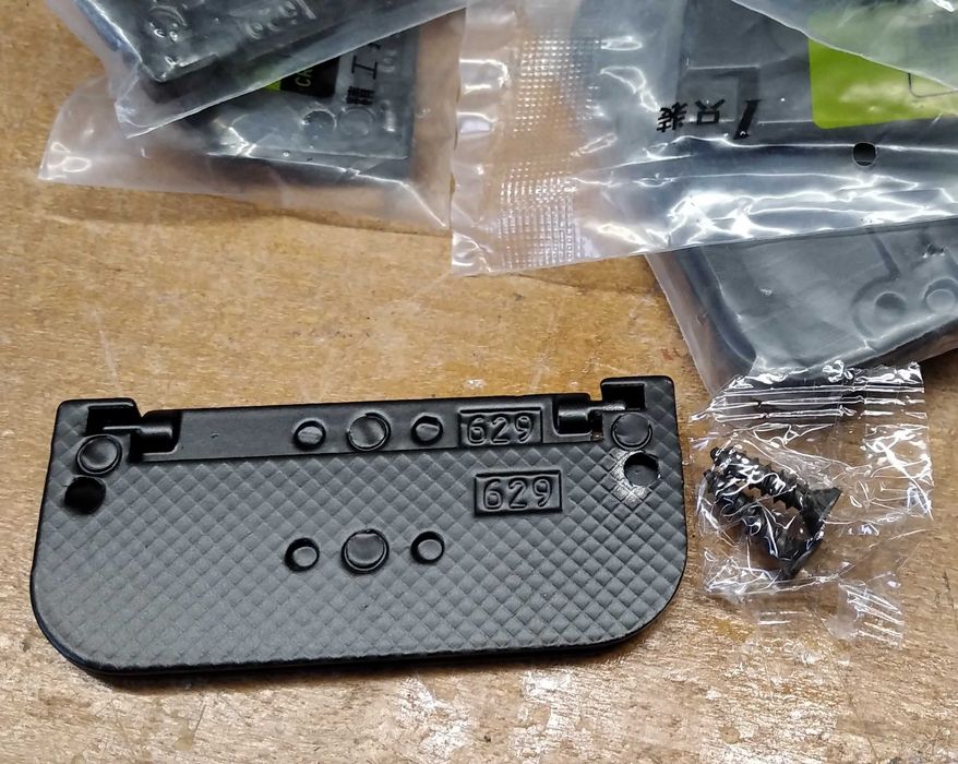 Puxadores de gaveta novos