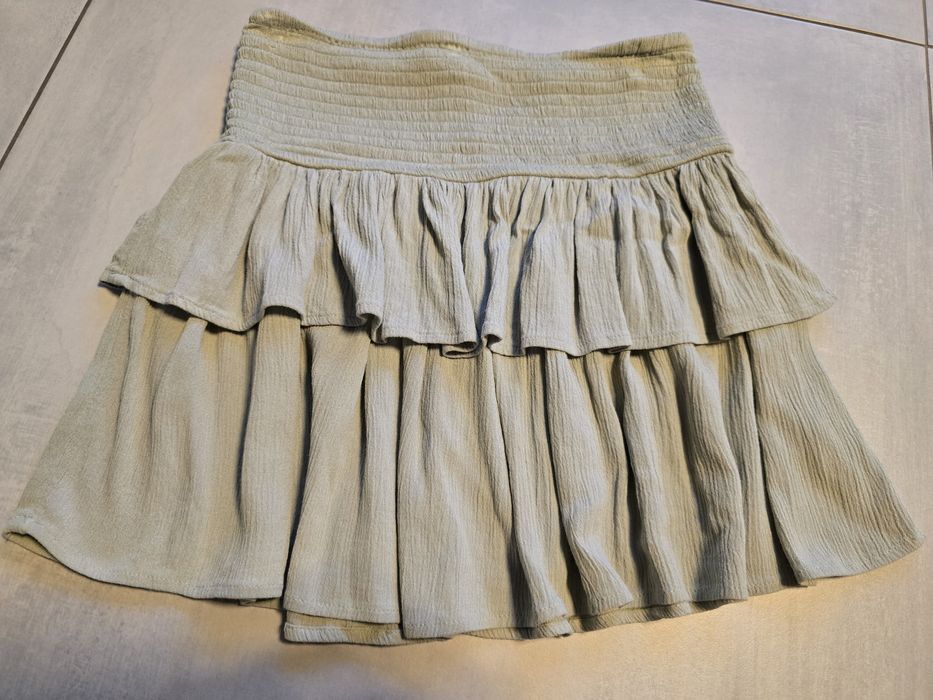 Spodnica mini XS Stradivarius falbany