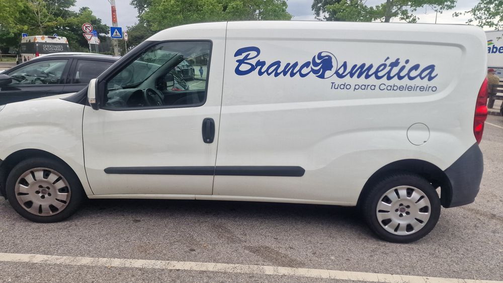 Fiat doblo maxi 5 portas 240000 mil km comprimento 2.10