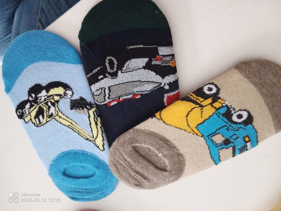 Trzy pary stopek z autami 32-36