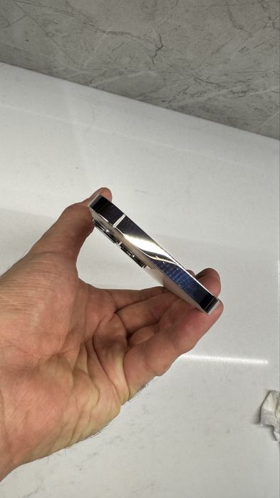 Продам Iphone 13 Pro 256 GB Silver