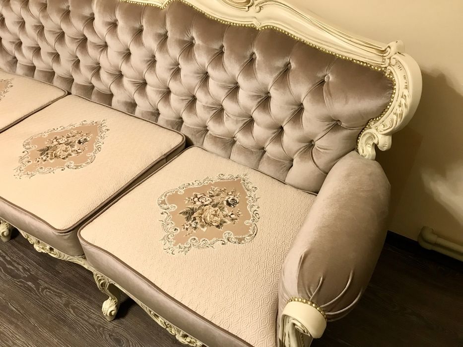 Диван і два крісла «борокко» як нові