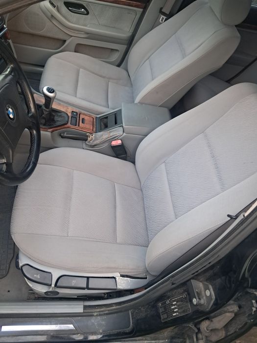 Продам BMW 525 Е39 М54В25