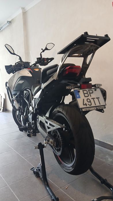 Benelli TRK702 Dezembro 2024 10.500km