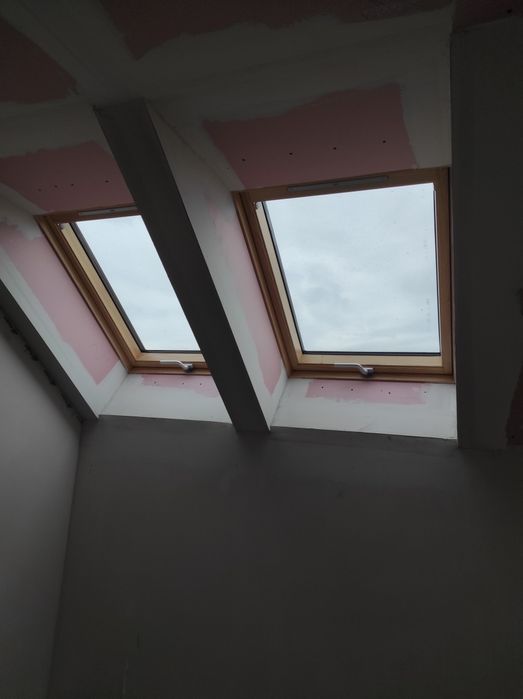 Malowanie Adaptacja poddasza ,Wykonanie konstrukcji pod piane pur