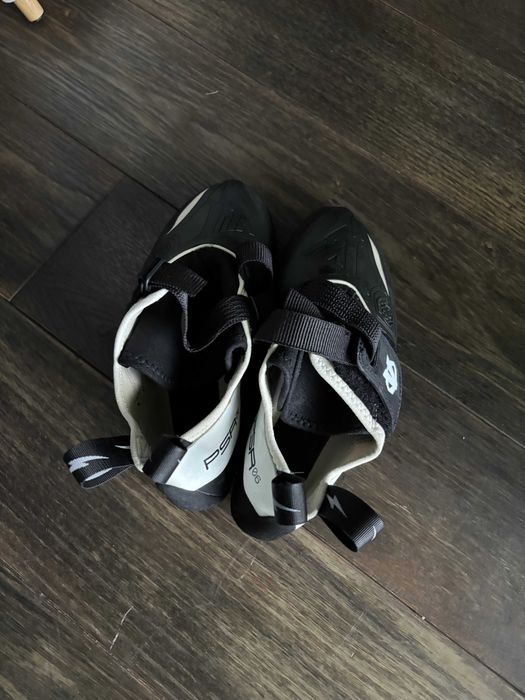 Buty wspinaczkowe Evolv V6 rozmiar 43