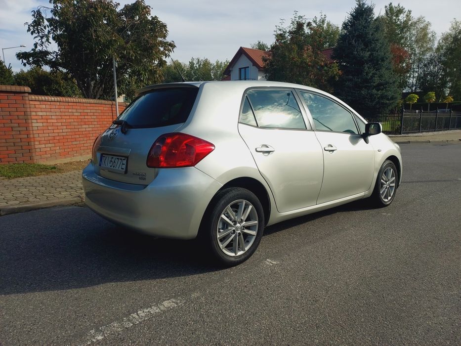 TOYOTA AURIS 1.4 D4D Stan bardzo dobry