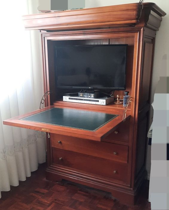 Móvel cómoda e escravaninha (madeira verdadeira)