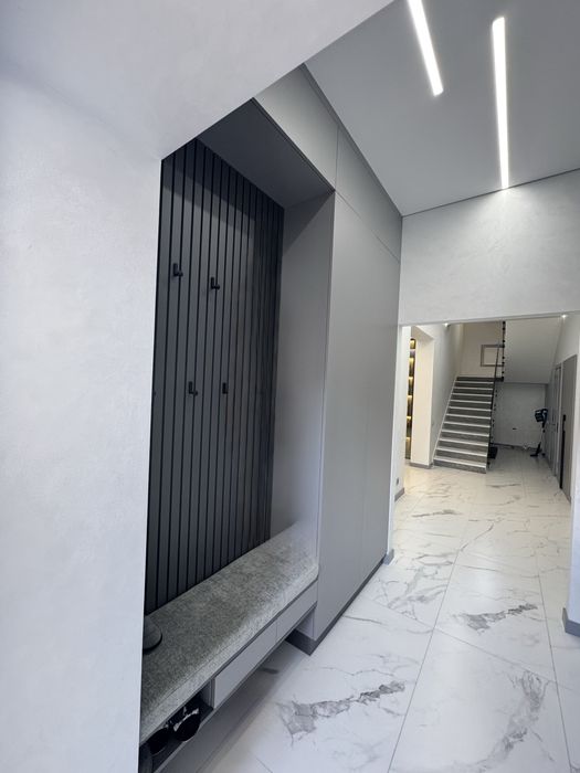 Современный уютный дом на Чубаевке / Фонтан