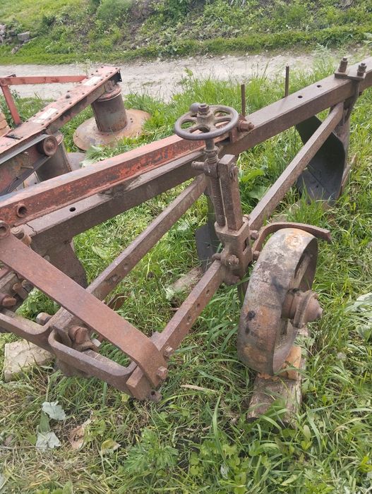 Плуг Одеський плн 3 35