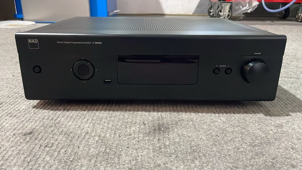 Wzmacniacz stereo NAD C390DD + pilot stan bdb