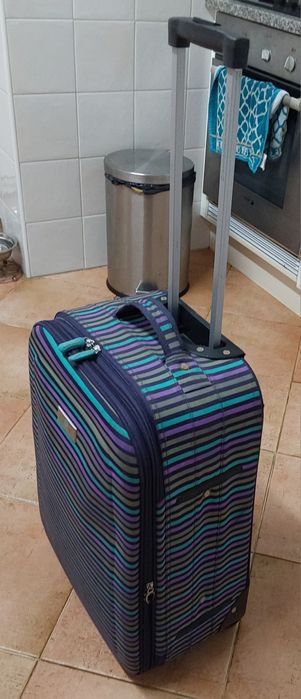 MALA VIAGEM PORÃO/CABINE.Casa,Arrumação,Férias,Mudanças,Quarto,Sala.