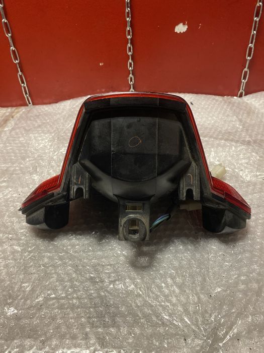 Yamaha BWS 100 Booster tylny błotnik lampa C27