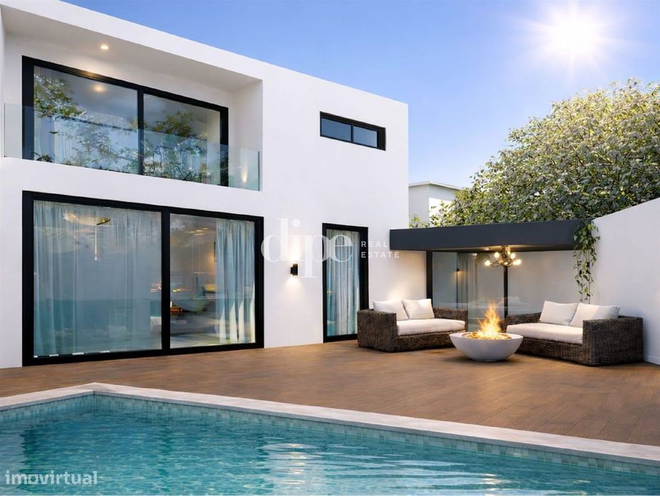 Luxuosa Moradia T3 com piscina no Porto