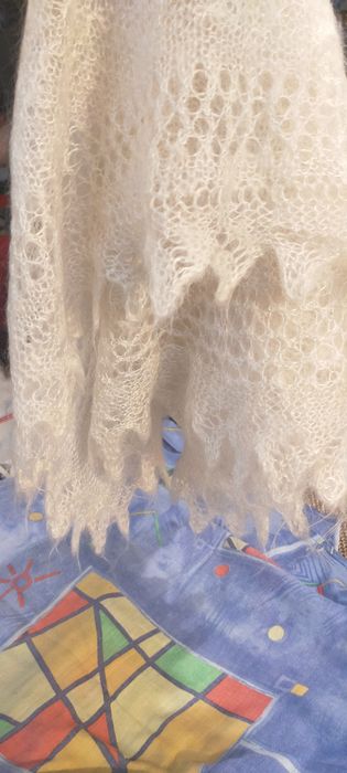 Платок паутинка.