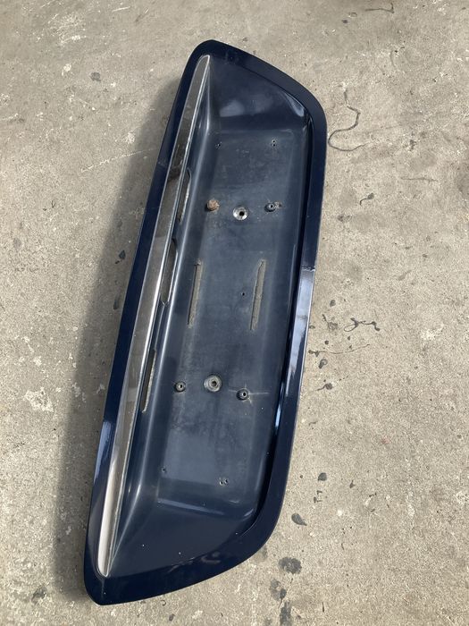 Mercedes-Benz W220 S klasa - blenda klapy bagażnika