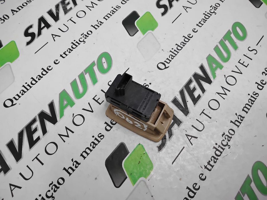 Comando / botão / interruptor vidros frente esquerdo BMW 3 (E90)439922214411315203