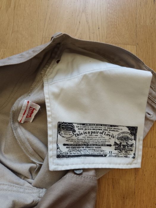 Джинси Levi's 501 бежеві