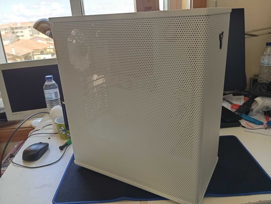 Caixa pc Jonsbo VR4 Branca