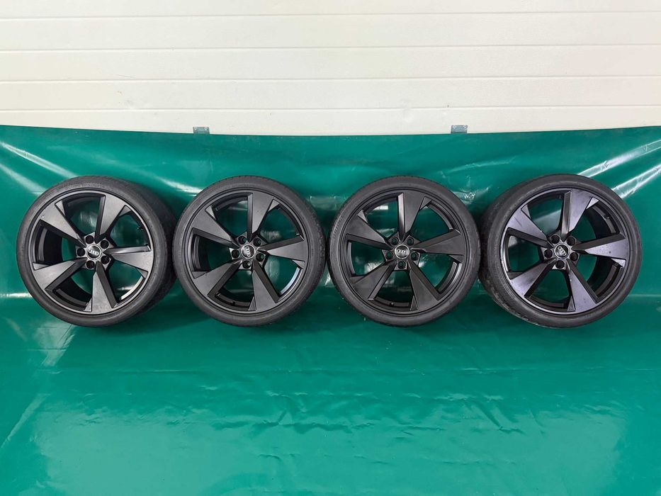 Felgi Alufelgi 19 5X114.3 8.5J ET 32 Audi A5 S5 8W A4 B9 A6 C8 oryginalne