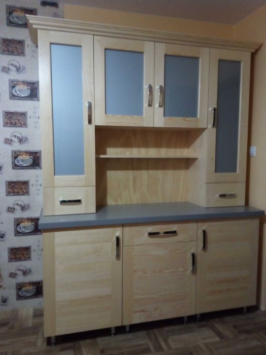 schody drewniane meble kredens