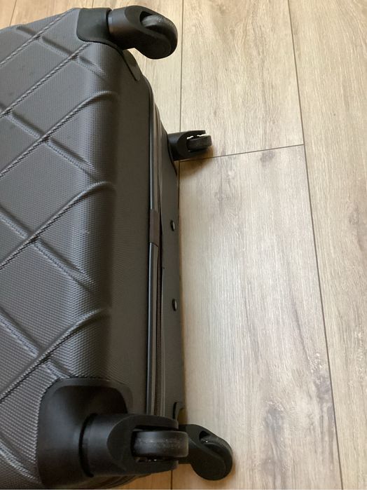 Duża pojemna waliza Wittchen - NOWA