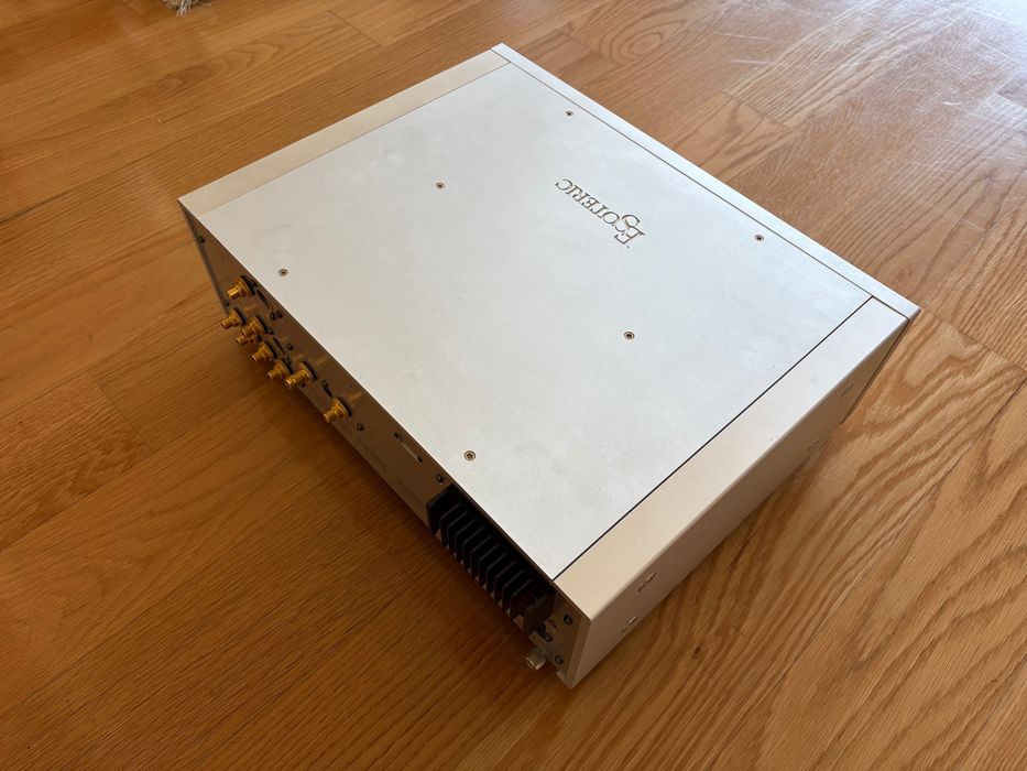 Leitor de CD/SACD ESOTERIC X01