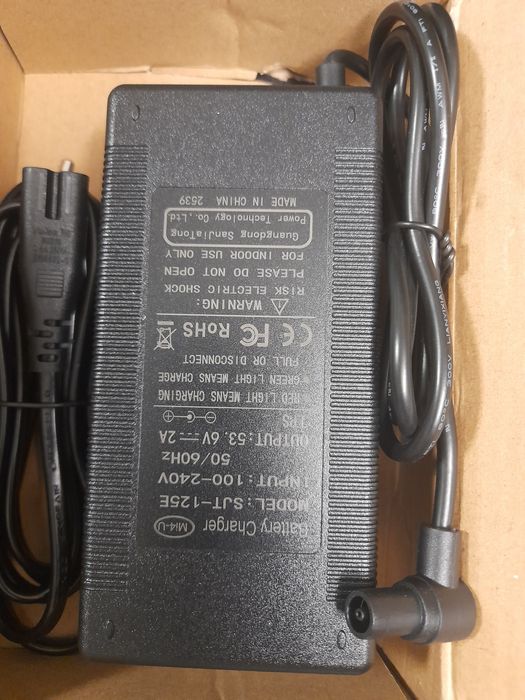 Carregador de trotinete xiaomi 4 novo