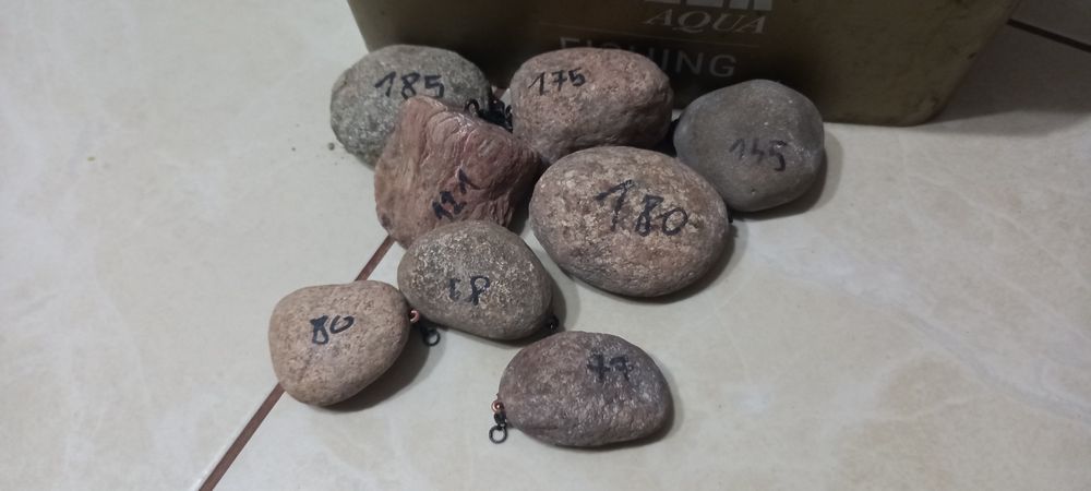 Ciężarki z kamienia