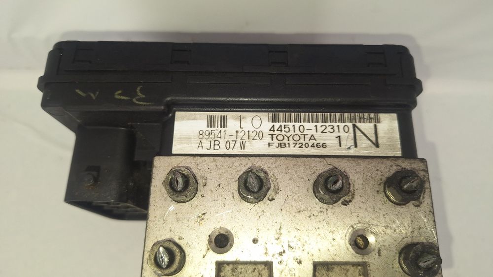 Módulo de Abs Toyota corola e11
