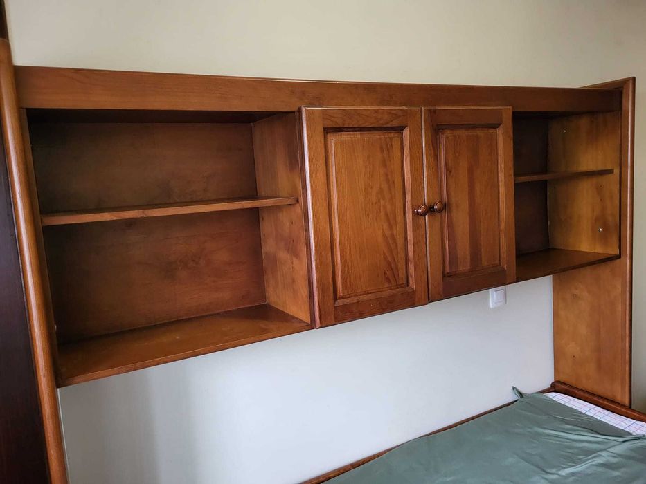 Conjunto de cama dupla de solteiro 2x97x190 e estante com arrumação