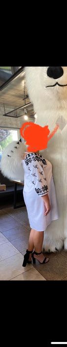 Вишите  плаття бісером