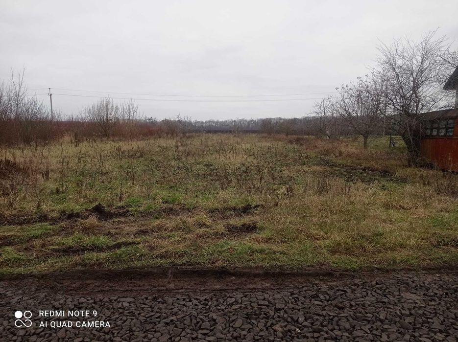перспективна ділянка, з світлом, у передмісті Луцька
