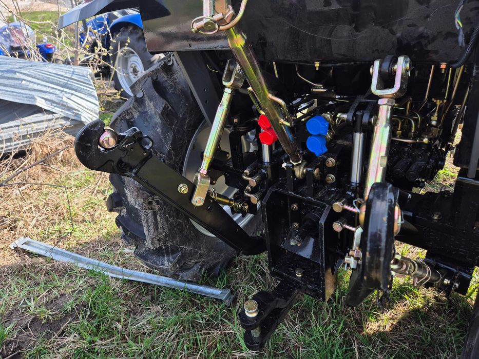 Трактор Скаут 404С 2025 года обшитая кабина