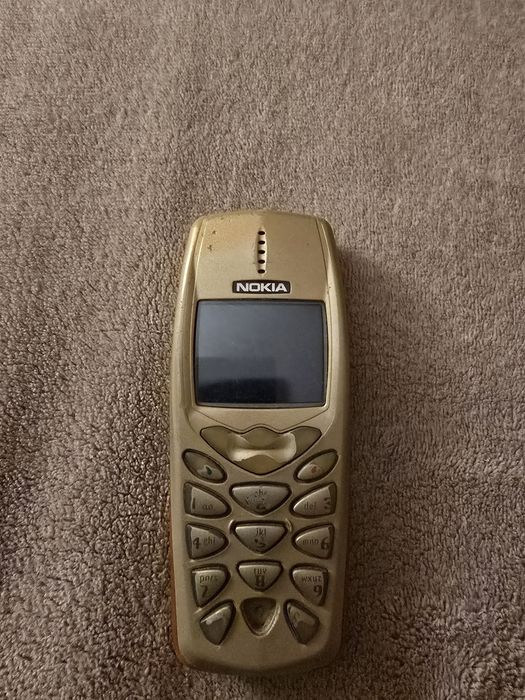 Nokia.                    .