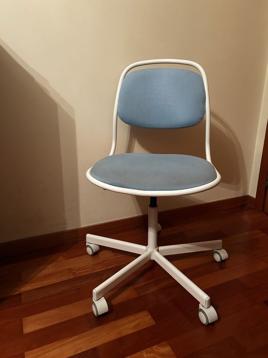 Cadeira para secretária