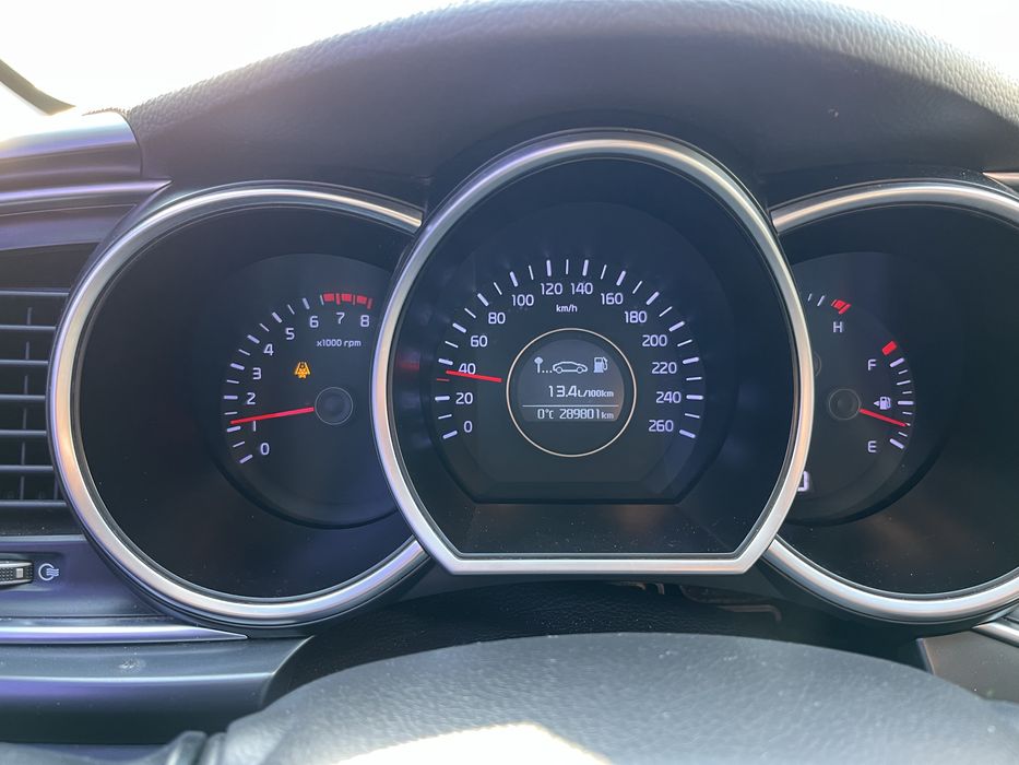 Продам KIA K5 Lpi,не оптіма