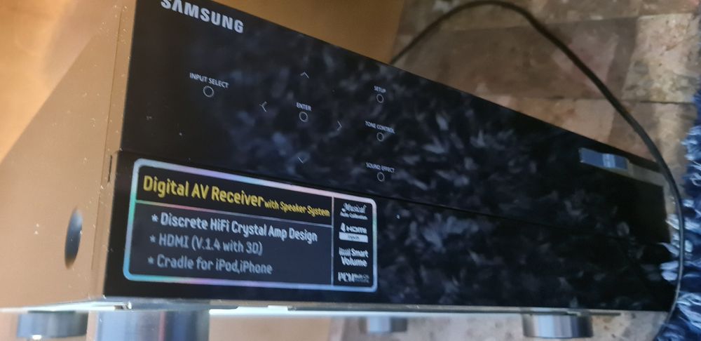 Samsung 5.1 Surround Sound System with 3D Sound64751293314050120