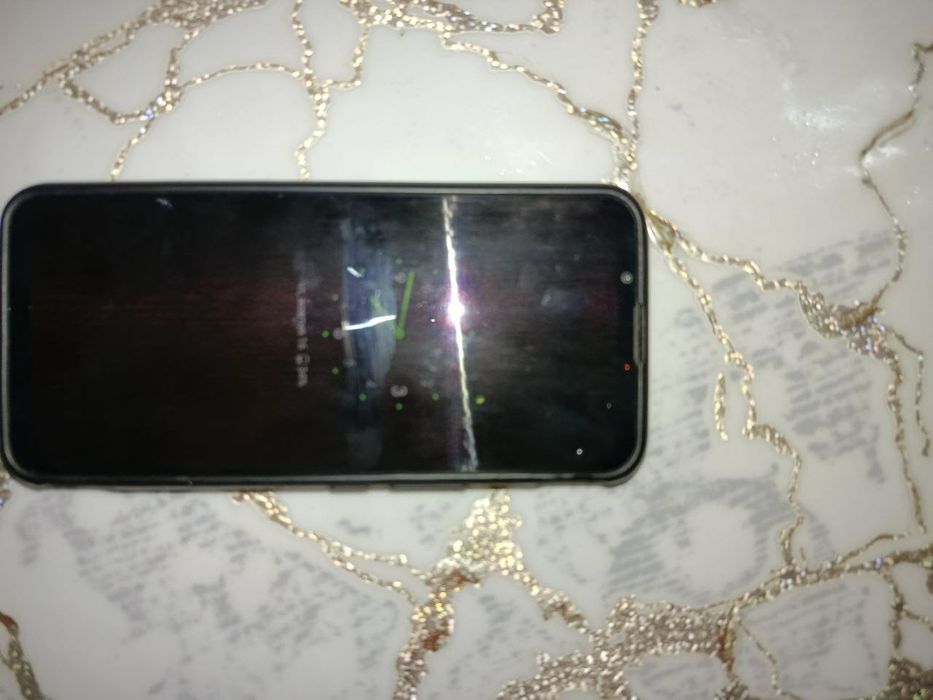 Продається телефон Nubia play 5g