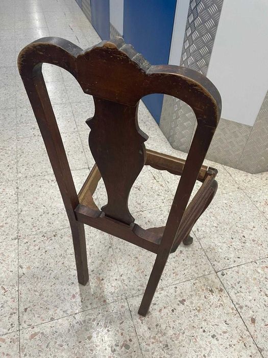 Conjunto 6 cadeiras de jantar antigas