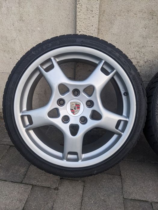 Koła alufelgi Porsche 997 5x130 VW Golf 8J 10J 19" 235/35 295/30